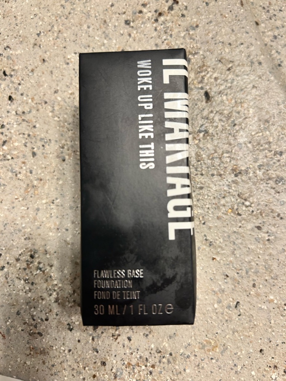 IL MAKIAGE Flawless Base Foundation – shade 35